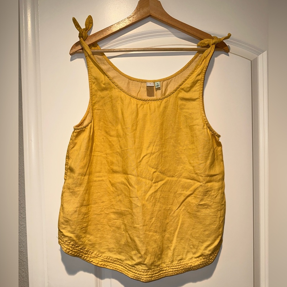 Yellow tie shoulder top